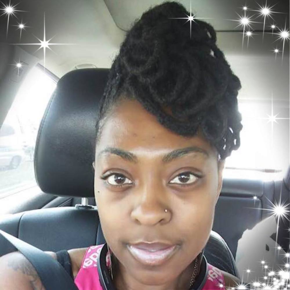 Meet your Posher, Ivory